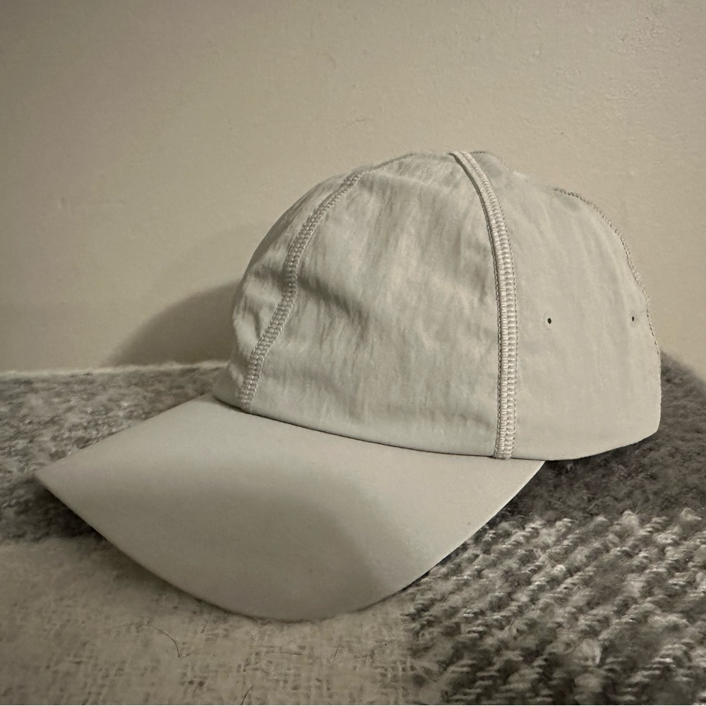 Lululemon baller hat color seal (gray) workout baseball cap